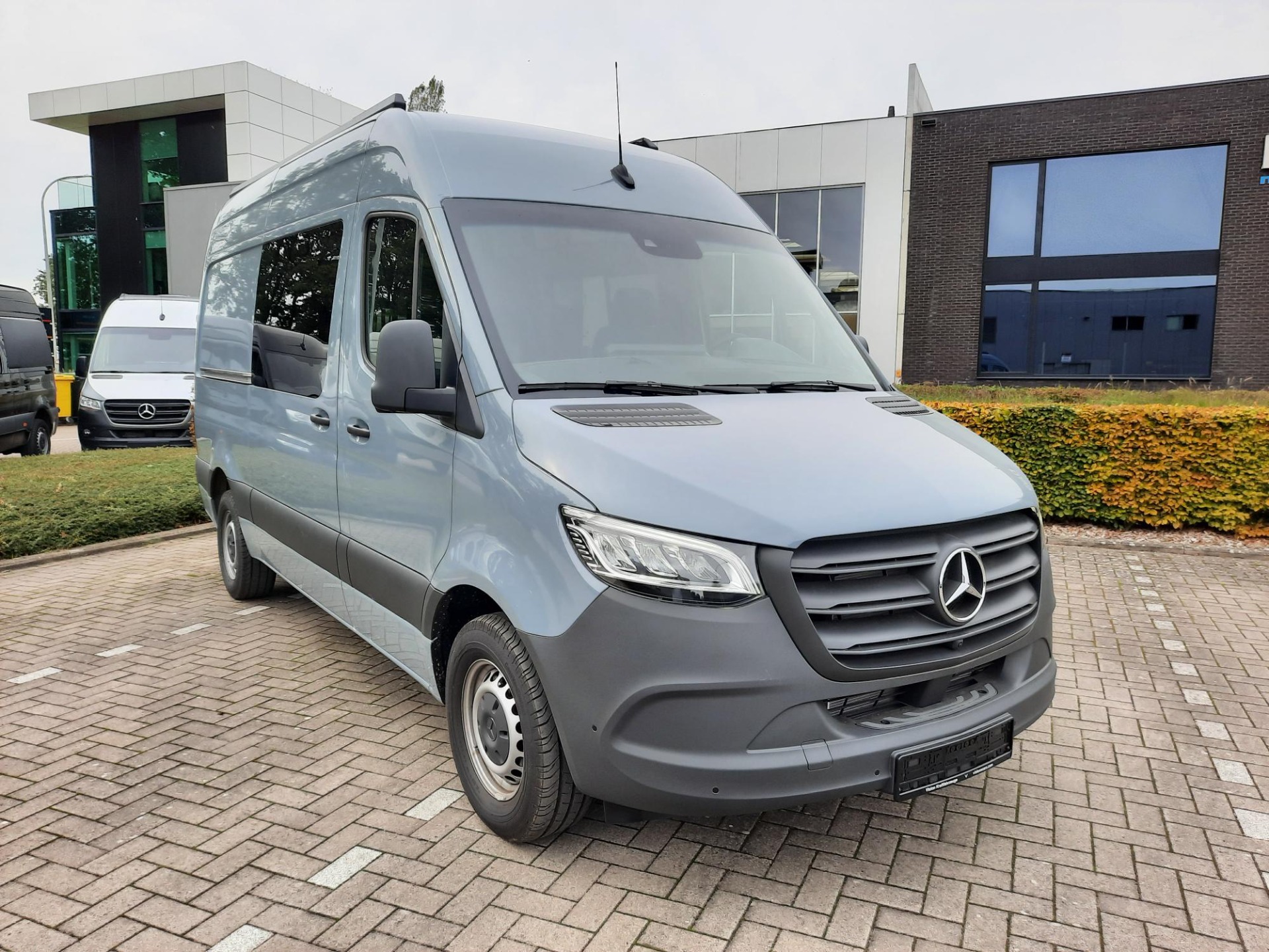 klik hier voor meer afbeeldingen